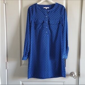 GAP blue with black dot long sleeve dress. 100% polyester.